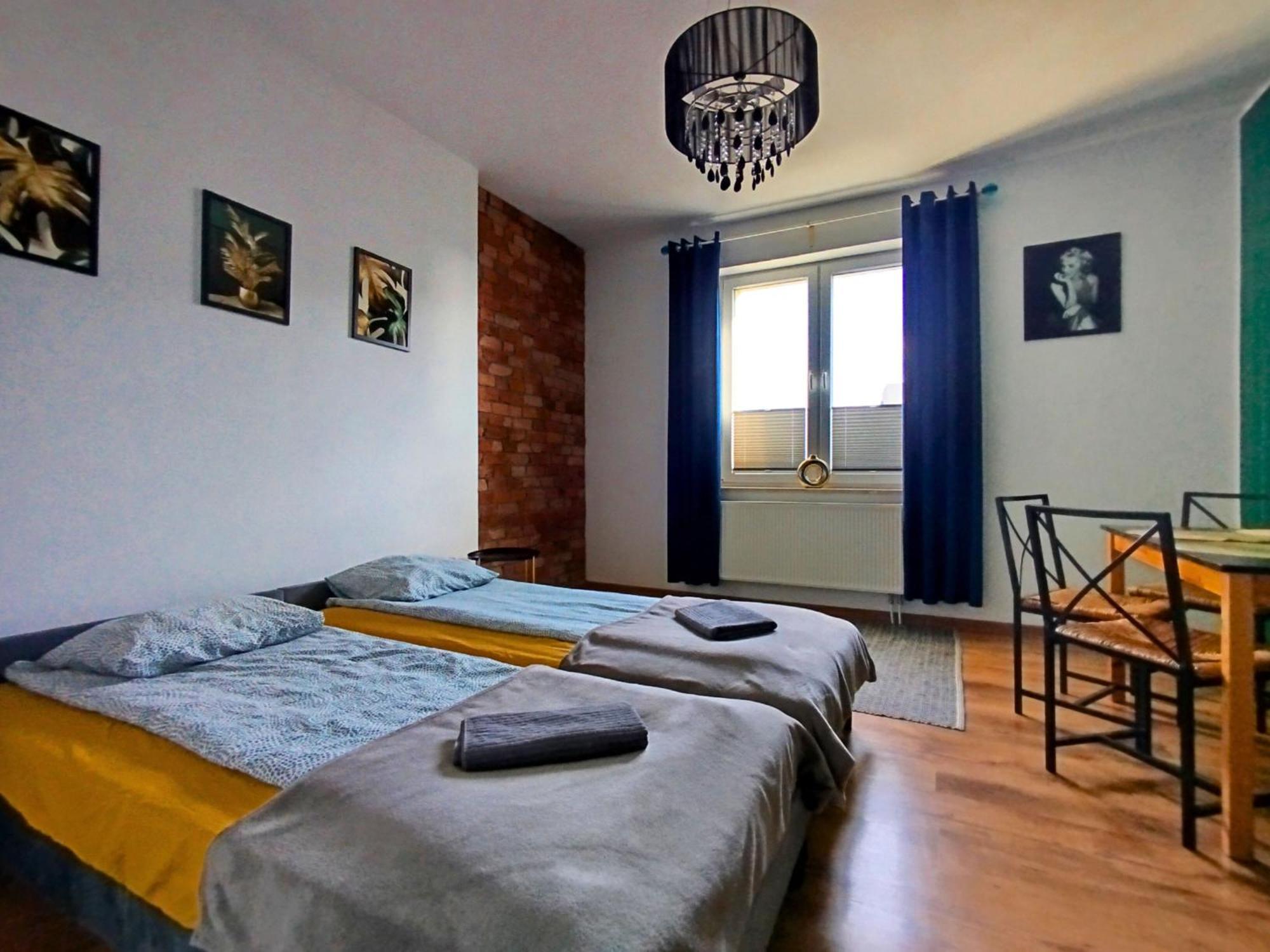 Apartament Z Ogrodem W Sercu Torunia Exterior foto